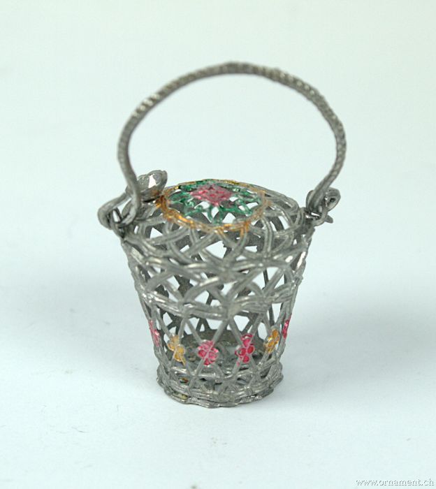 Little Tin Basket Candycontainer