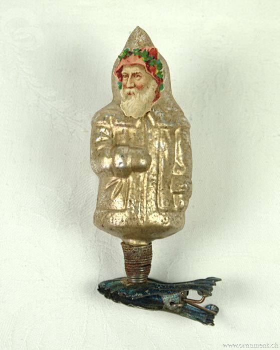 Santa with Coat and Scrape face on Clip